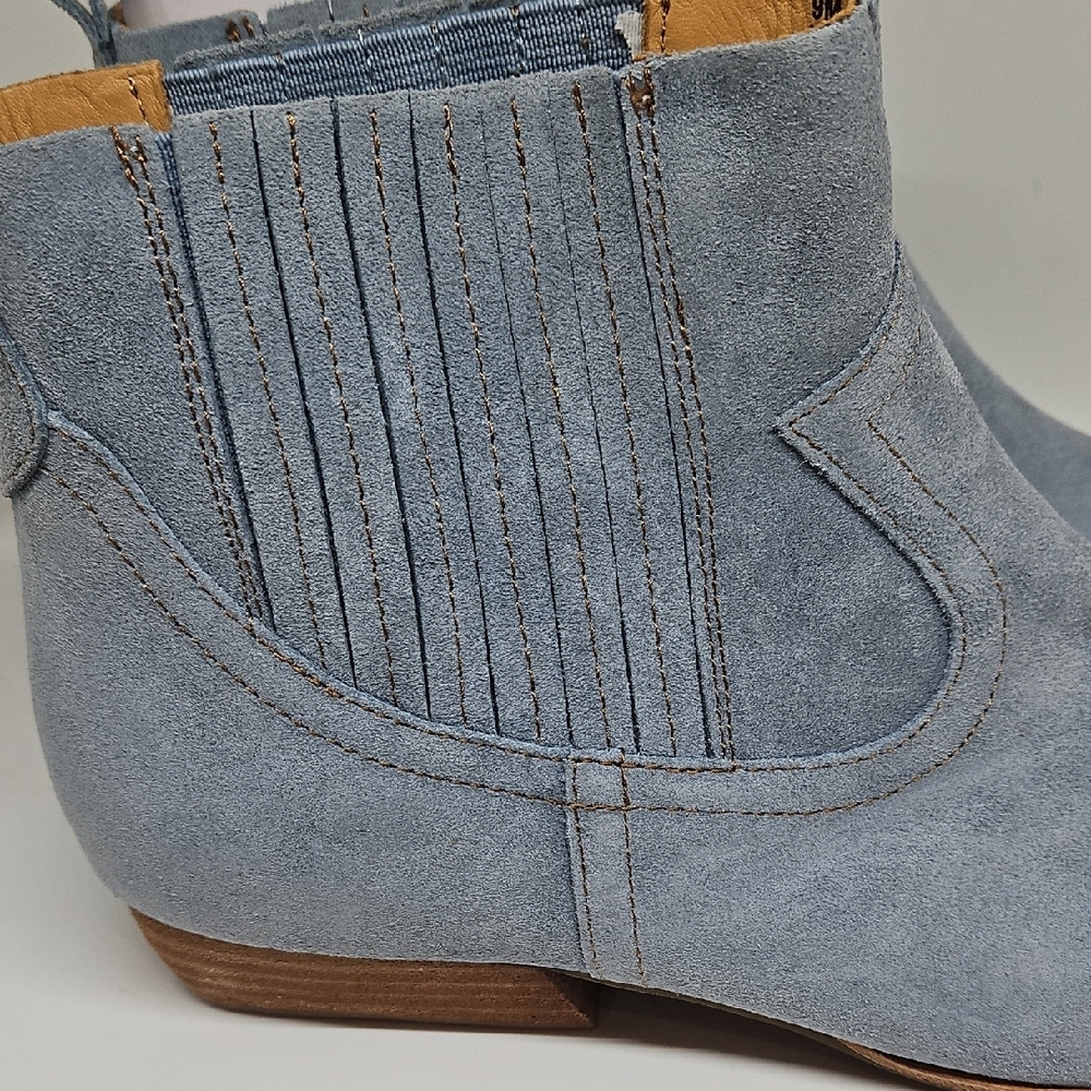 Kork-Ease Women's Light Blue Suede Ankle Booties - Picture 5 of 5